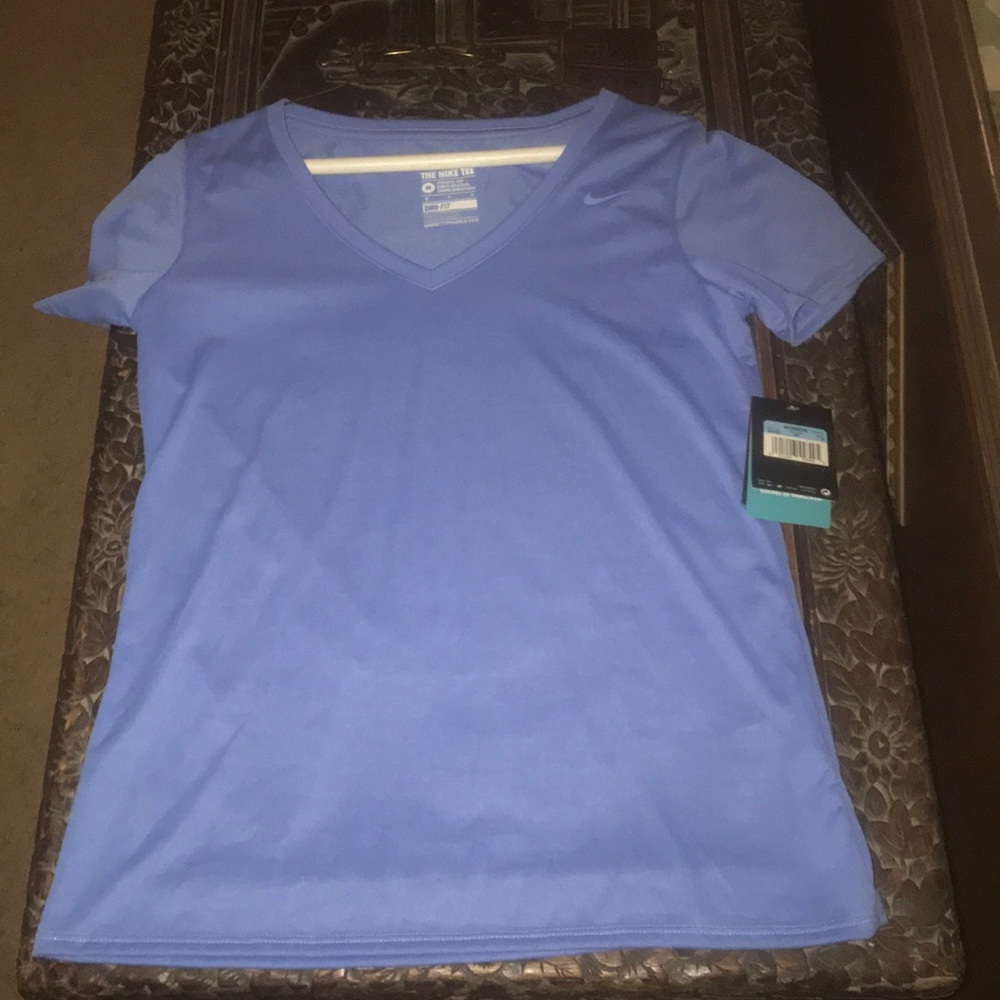 nike v-neck t-shirt